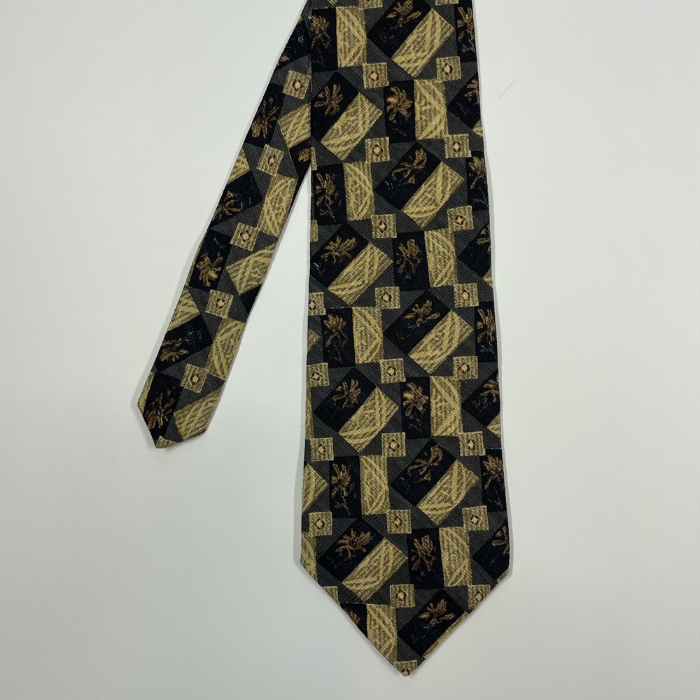 Erreuno Black Gold Geometric Silk Pattern Necktie Mens One Size